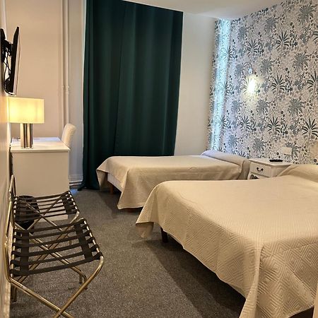 Hotel Azur Лион Екстериор снимка